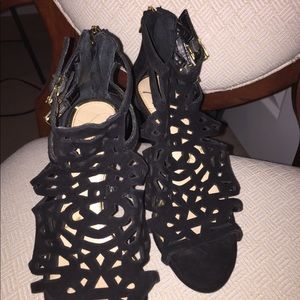 Suave black and gold trim wedge heel